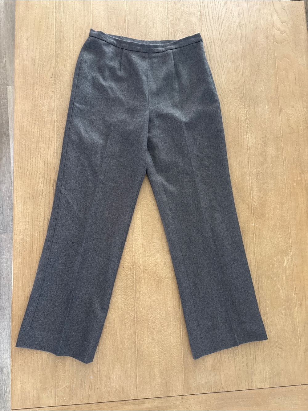 Le Suit Women’s Classic Gray Dress Pants 8